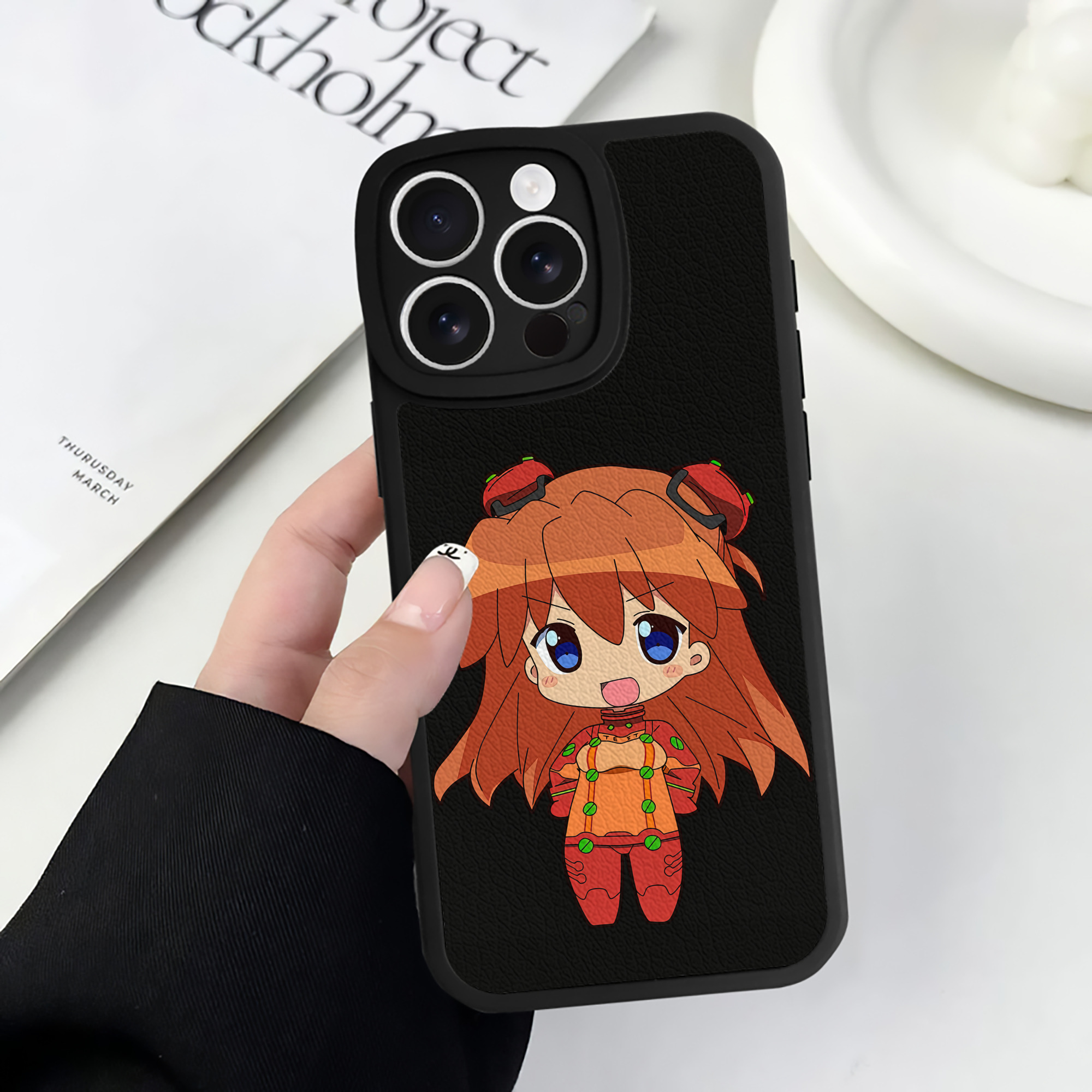 （画像用） EVA 新世紀エヴァンゲリオン 【iPhone 16シリーズ対応】シリコンスマホケース（レザー調） 材質：シリコン